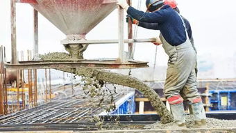 荷蘭建筑行業(yè)面臨雙重挑戰(zhàn) 退休年齡憂慮與高性能混凝土減水劑生產(chǎn)